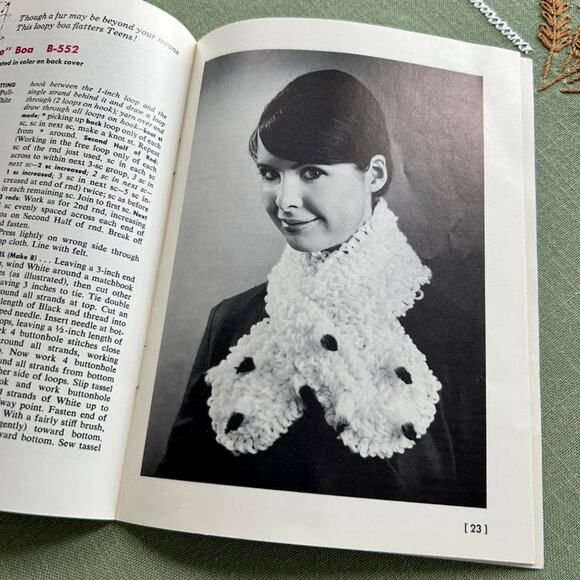 Vintage 1960s Knitting Pattern Book - Teen Fashion Sweaters & Accessories - Picture 11 of 14